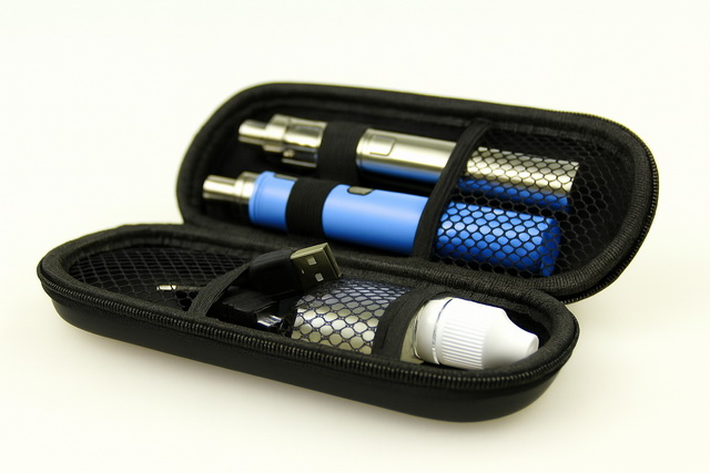 E-Zigaretten-Etui für sicheren Transport auf Reisen
